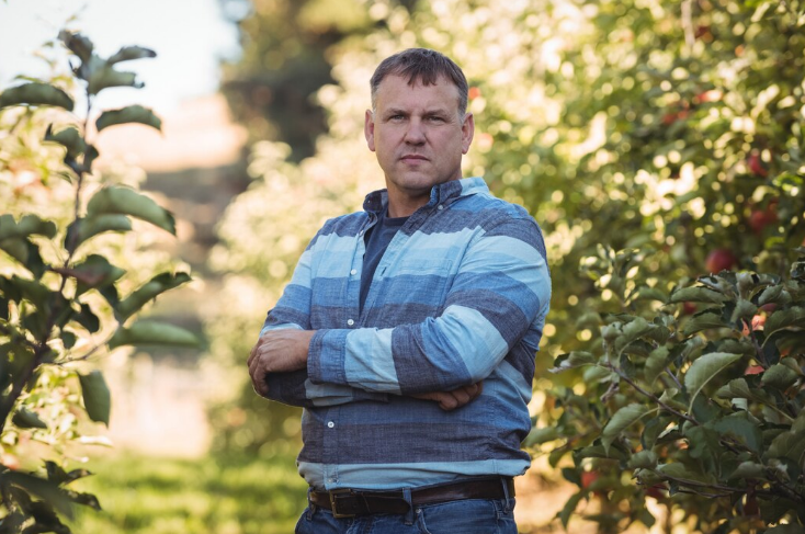 Мужчина, продавший свою квартиру, выбрал жизнь в деревне - новый взгляд на счастье