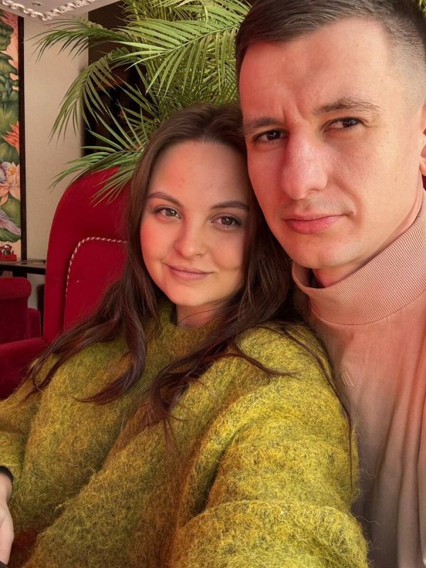 Шестилетняя годовщина: Воспоминания о важном моменте