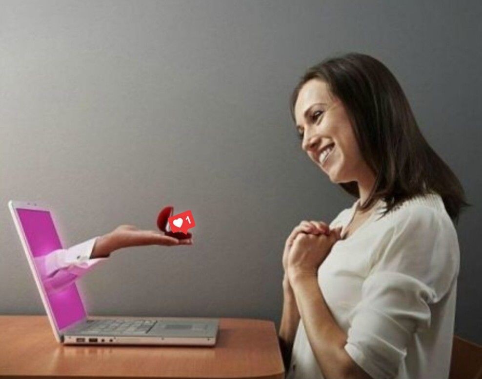 Брачное агентство или онлайн-знакомства: что выбрать для серьезных отношений?