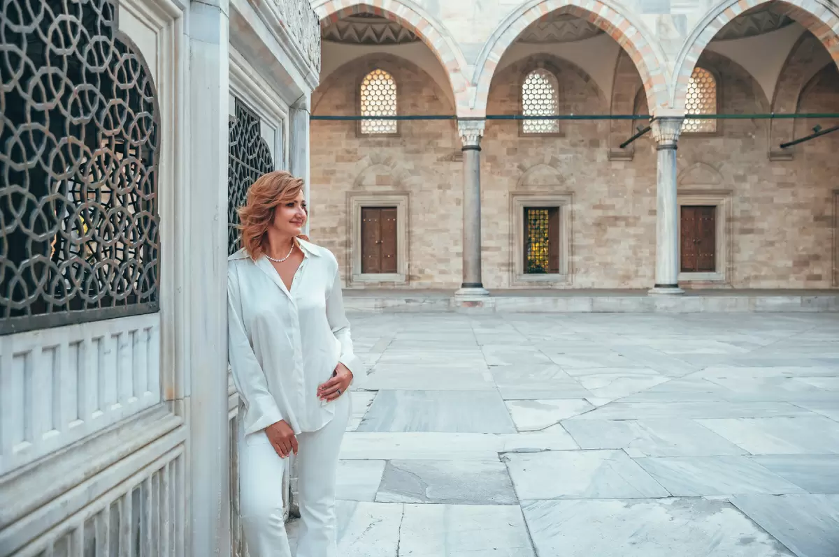 Когда чувства не к тому: история любви вне брака