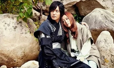 ����� ������ ��������� �����: ������� � ������ � ��������