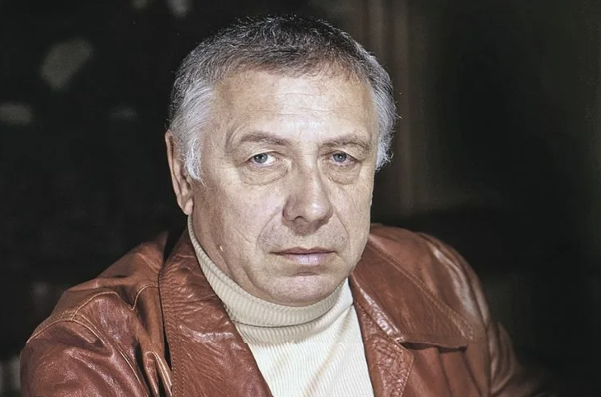 Кого разумнее оставить за бортом: советы Анатолия Папанова о важности выбора окружения