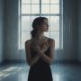 Как женщина защищает себя после пережитой боли